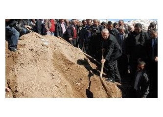 Kemal Kılıçdaroğlu CHP'yi kara toprağa gömüyor!