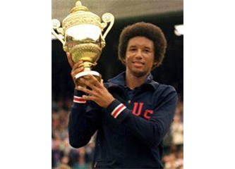 Wimbledon'un ilk zenci şampiyonu Arthur Ashe'nin muhteşem cevabı