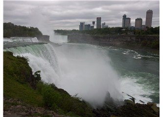 NIAGARA ŞELALELERİ