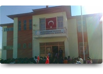 Alparslan Türkeş İlkokulu Erciş