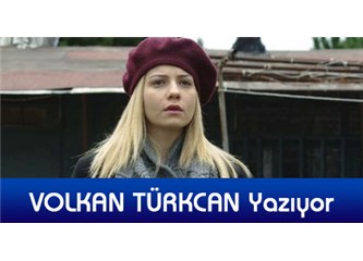 Sera Tokdemir: “Ayağı kırık bir At var Kalbimde, kim vuracak?”