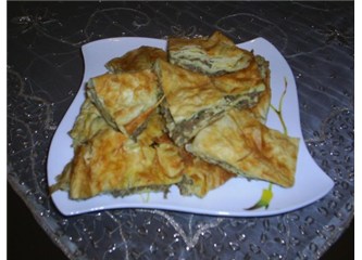 Nefisss kıymalı börek
