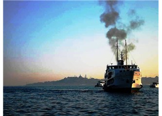 Mutluluğu yaşatan mutlu olur