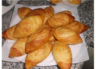 Pratik börek tarifi