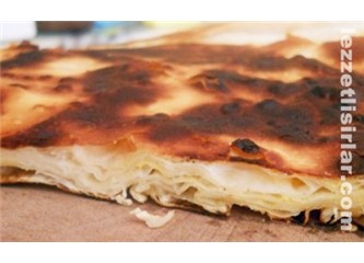 Pratik yumurtalı börek