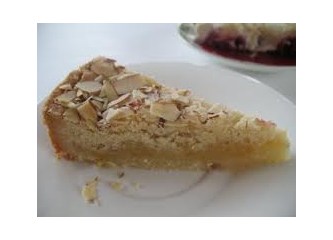 Bademli tart tarifimiz