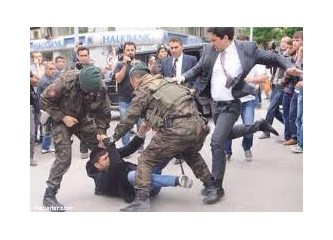 Küçük harflerle hesap sormak olmaz!