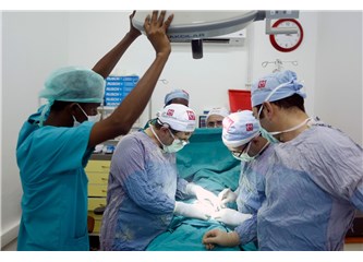 Canımızın emanet edildiği doktorlara 3000 bin lira maaş verilmesi doktorluk mesleğine saygısızlık