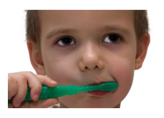 Çocuklar için eğlenceli diş fırçalama yöntemleri