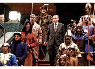 Askeri bornoz giyen hangi Türk devleti kanka?