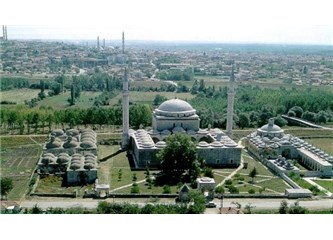 Yerleşke mi?.. Külliye mi?..