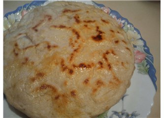 Ev yapımı lahmacun