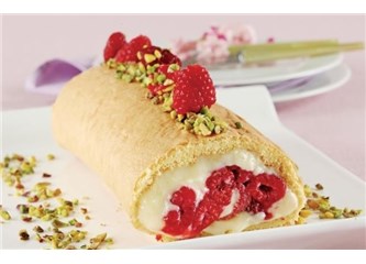 Frambuazlı rulo pasta tarifi
