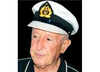 İzmir'in Duayen Gazetecisi Çelikkanat, Şimdi de " İkinci Limana" Demir Attı.