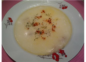 Yoğurtlu paça çorbası