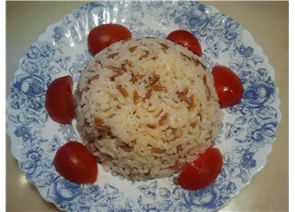 Arpa şehriyeli pirinç pilavı