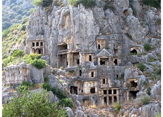 Yanlış mezar, yanlış Feth-i kabir işlemi