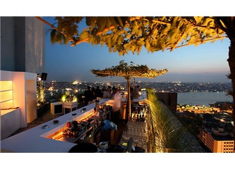 Türkiye'den bir marka: Mehmet Gürs'ün Mikla'sı Dünyanın en iyi 96.restoranı seçildi