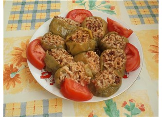 Kıymalı biber dolması tarifi