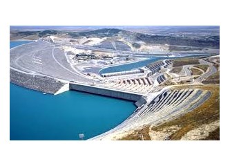 HDP Başkanı Demirtaş,"Sulama ve Enerji" için yapılan barajlara "askeri baraj" demiş...