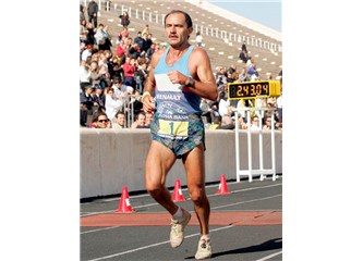 Yiannis Kouros; dünyanın en büyük ultramaratoncusu