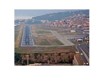 Trabzon'a bir uçak indi