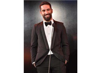 GQ Türkiye 'Men of the Year' 2015 Ödülleri / Yılın Adamı ödülü Arda Turan'a!