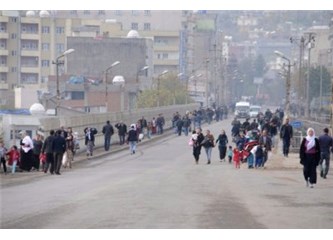 Güneydoğu'da sıkıyönetim ve göç