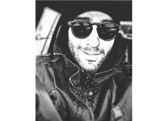 Seçkin Özdemir "Acı Aşk"la geliyor!