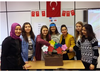 Türk Eğitimciler Almanya'da barış tohumları ektiler
