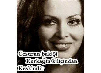 Bakışlar; yergiler, alkışlar...