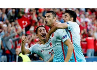 Türk Milli Takımı, Fatih Terim, Futbolcular ve eleştiriler...