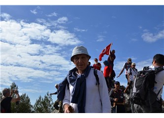 Yaşamak, Sümbül kokulu ilkbahar