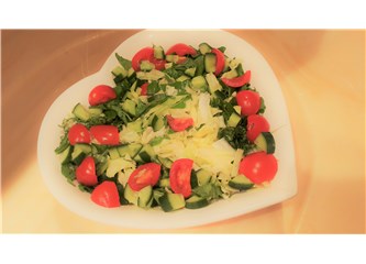 Lahana salatası