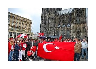 Avrupa'daki Türklerin yaşam ve dünyaya bakışları