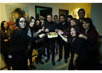 Orhan Ölmez hayranlarıyla Klip çekti.