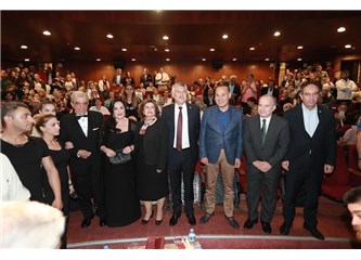 Ali Özgentürk’ün 50. sanat yılı Adana’da kutlandı