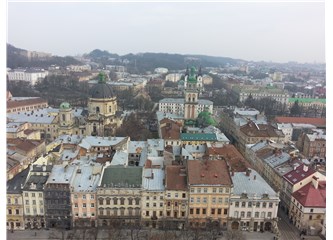 Sana Tepeden Baktım Lviv
