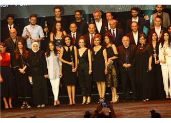 24.Adana Film Festivalinde Yönetmen Onur Saylak'a Ödül Yağmuru