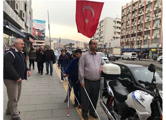 İzmir’de Farkındalık Merkezi Eğitimlerine Devam Ediyor
