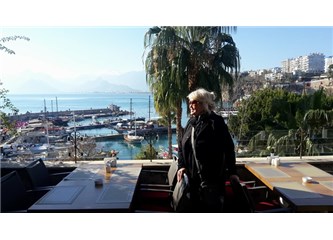 Altın Elma Turizm Oskarı Ödülünü Almış Olan Yat Limanı Antalya