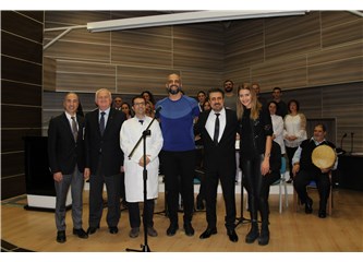 Ünlü Oyuncular'dan Örnek Davranış