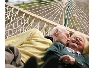 Yaş Yetmiş İş Bitmemiş...