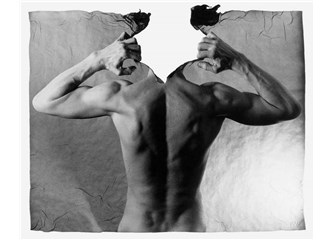 İnsan Yorulur İnsan Olmaktan!