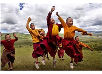 5000 Metre Yükseklikte Yaşayan Tibetliler Kendilerini Uzaylı Sanabilirler